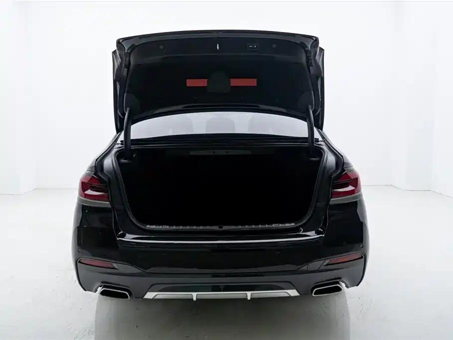 BMW 5 Series 2022 Facelift II 530Li Leading Model M Sport Package — миниатюра 21