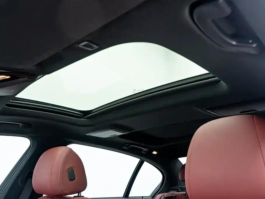BMW 5 Series 2022 Facelift II 530Li Leading Model M Sport Package — миниатюра 23