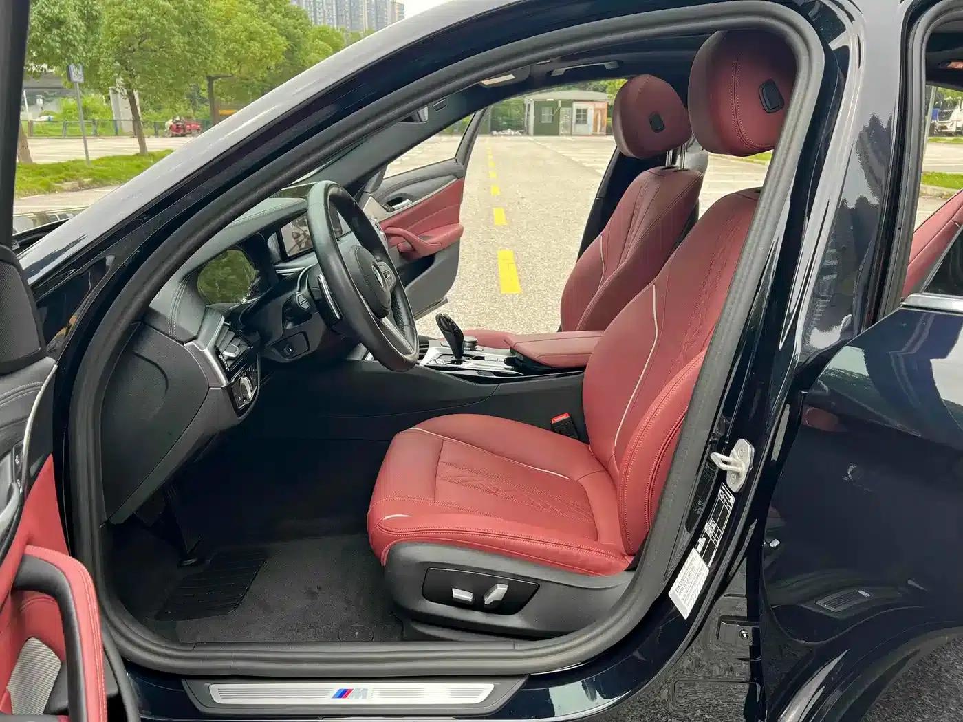 2023 BMW 5 Series 530Li Leading Edition M Sport Package — миниатюра 4