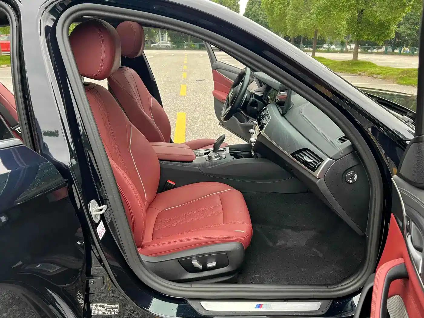 2023 BMW 5 Series 530Li Leading Edition M Sport Package — миниатюра 5