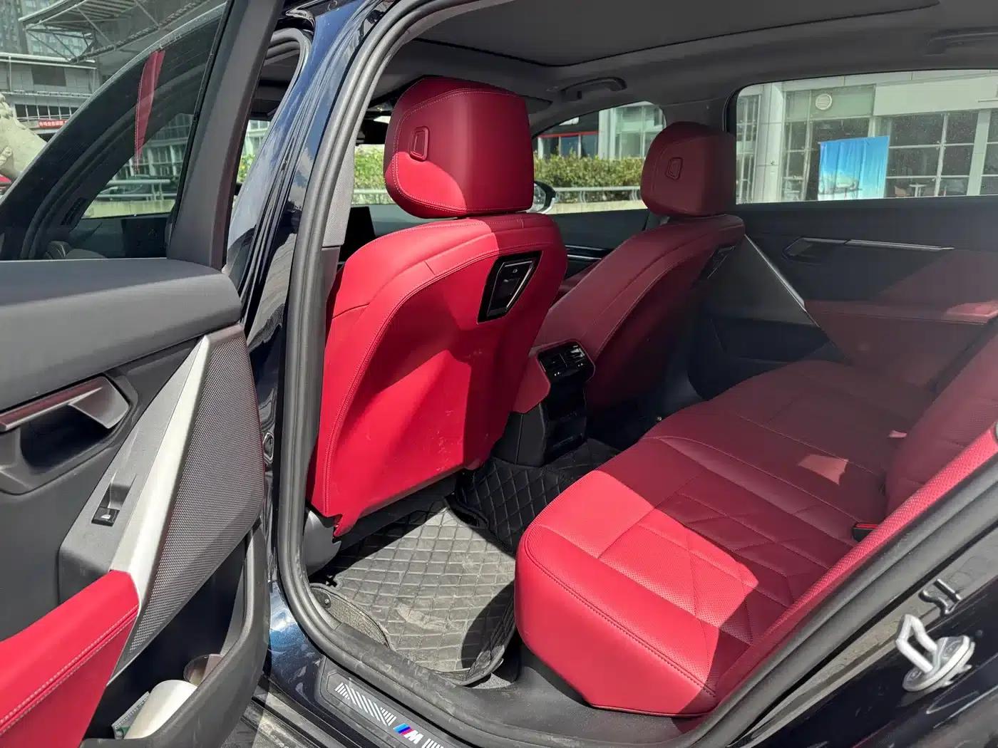 2025 BMW 5 Series 525Li M Sport Package — миниатюра 5