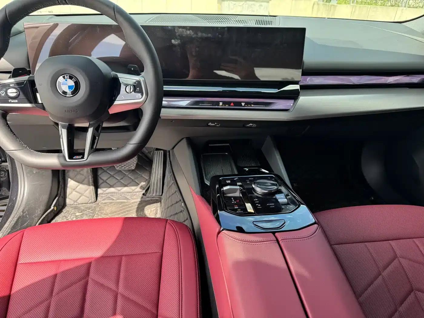 2025 BMW 5 Series 525Li M Sport Package — миниатюра 6