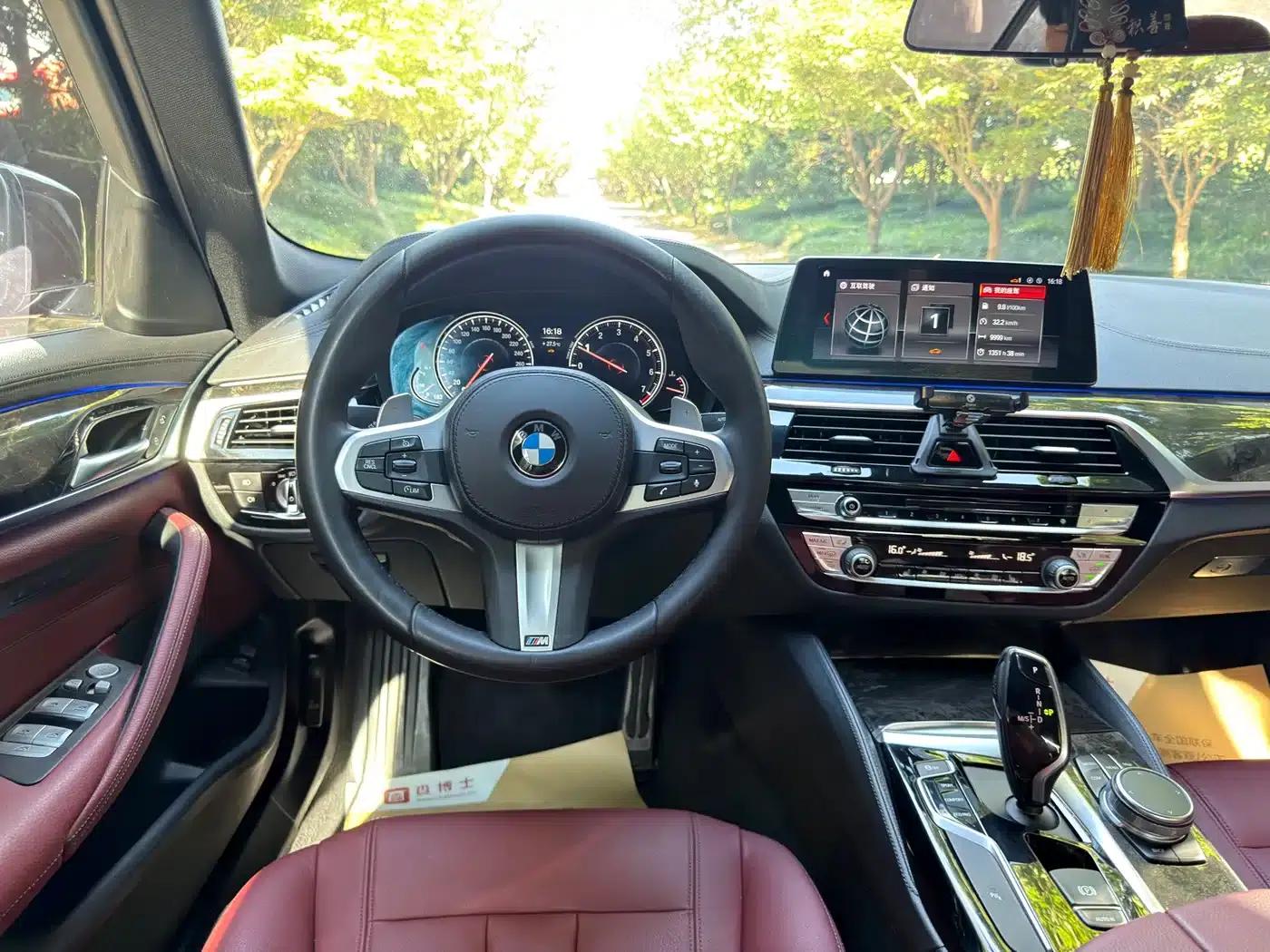 2018 BMW 5 Series Facelift 530Li Leading Edition M Sport Package — миниатюра 8