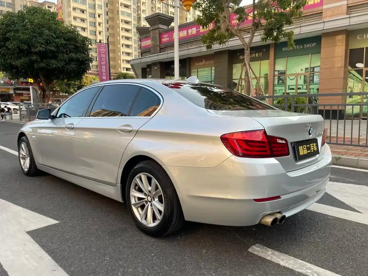 BMW 5 Series 2013 525Li Leading Edition — миниатюра 4