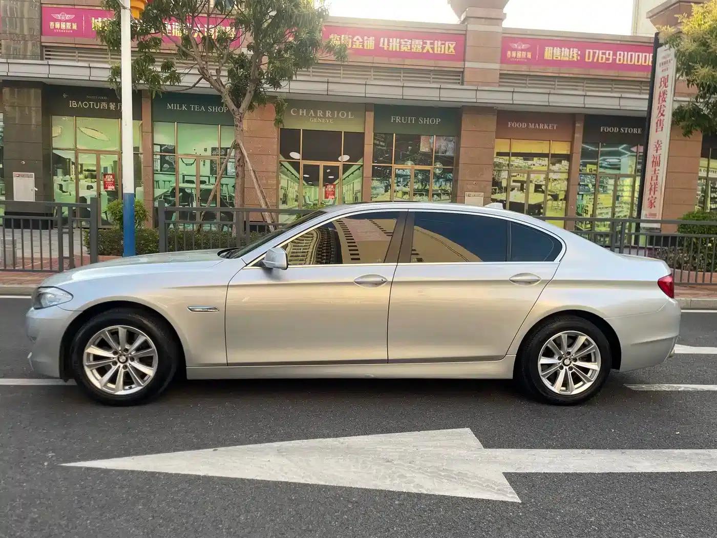 BMW 5 Series 2013 525Li Leading Edition — миниатюра 7