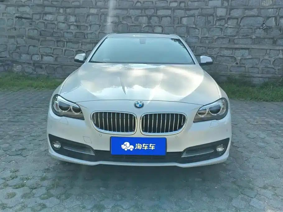 BMW 5 Series 2017 520Li Elegant Edition — миниатюра 2
