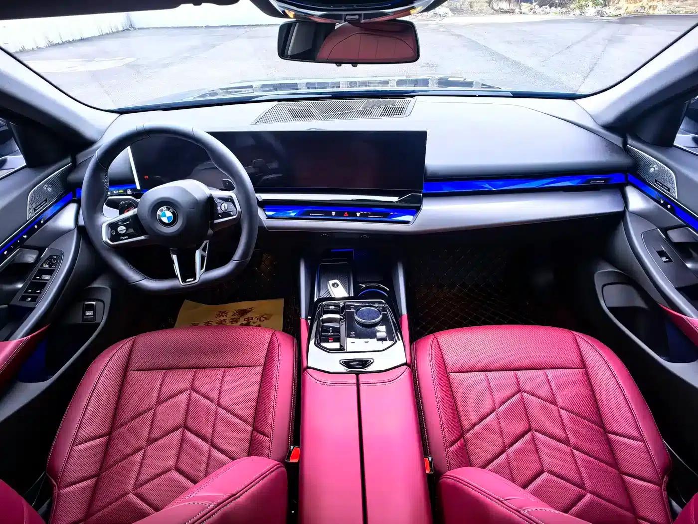 2025 BMW 5 Series 530Li Leading Edition M Sport Package — миниатюра 5