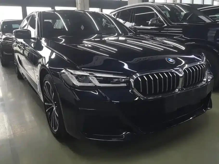 2022 BMW 5 Series 530Li xDrive M Sport Package — миниатюра 2