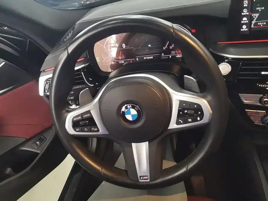 2022 BMW 5 Series 530Li xDrive M Sport Package — миниатюра 15