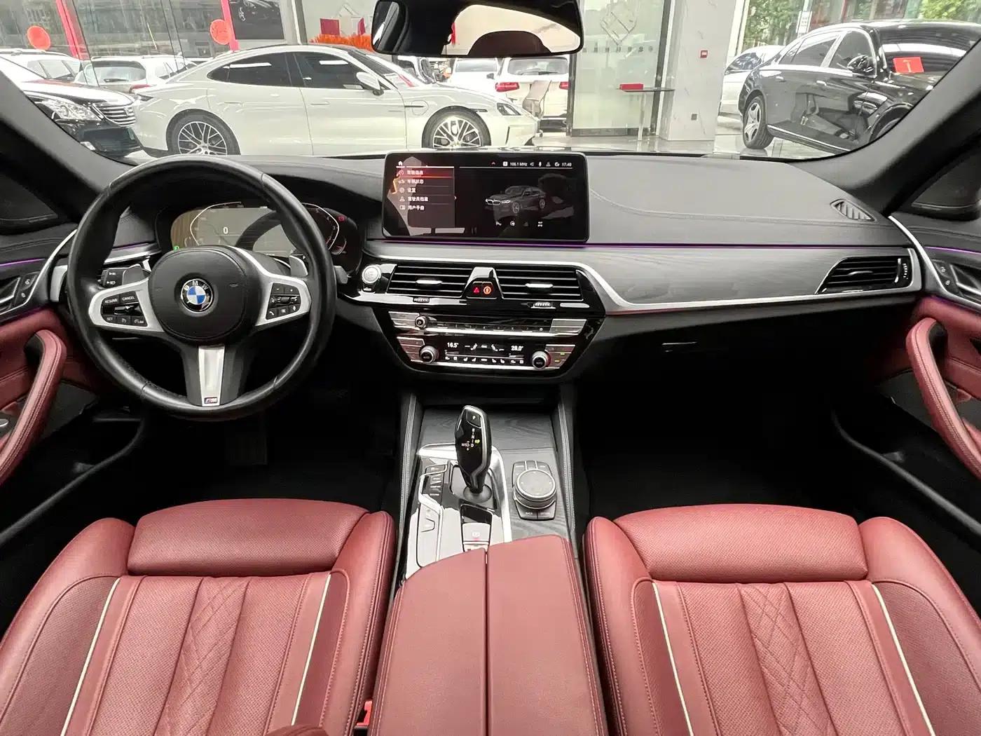 2022 BMW 5 Series 530Li Luxury M Sport Package — миниатюра 22