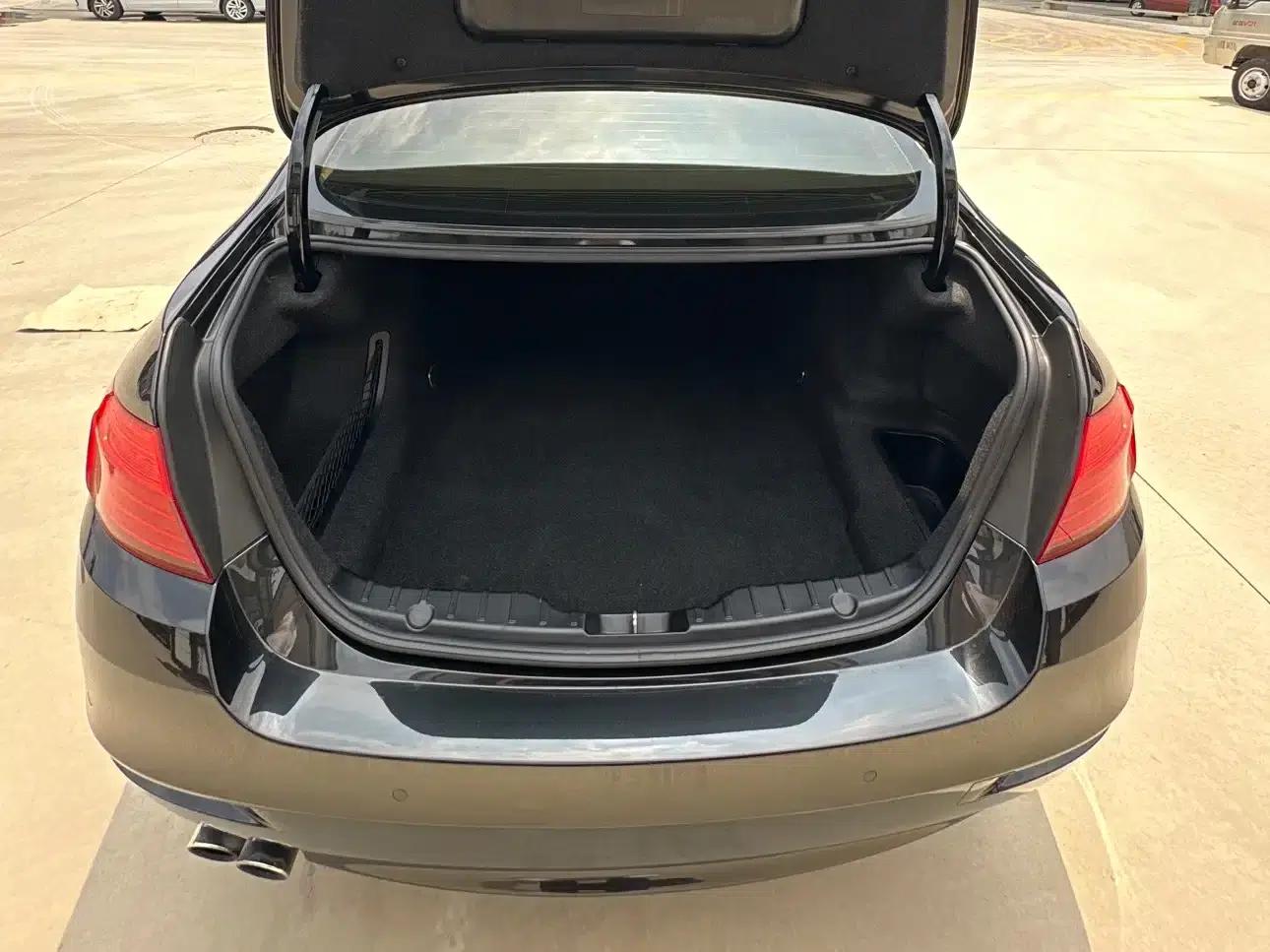 2014 BMW 5 Series 525Li Leading Edition — миниатюра 15