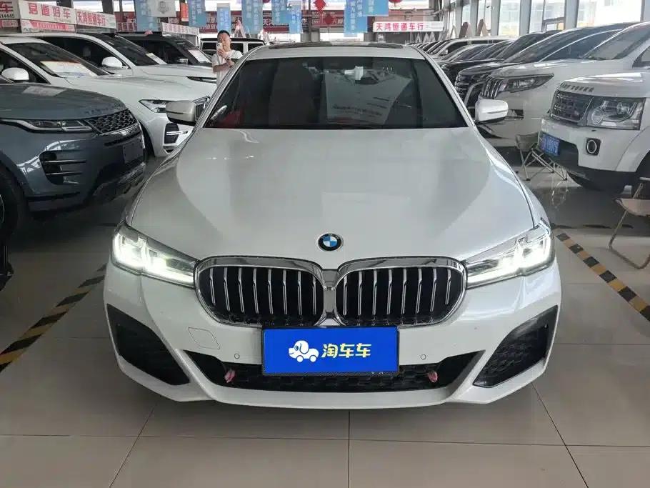 2022 BMW 5 Series Facelift 530Li Leading Edition M Sport Package — миниатюра 2