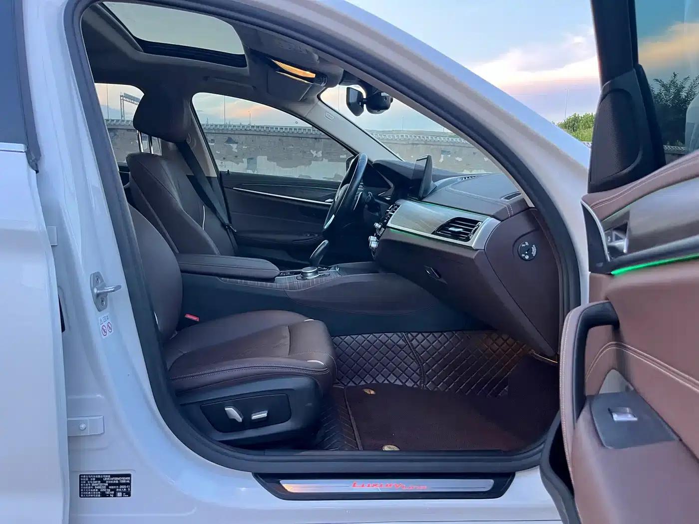 BMW 5 Series 2021 530Li Leading Luxury Package — миниатюра 15