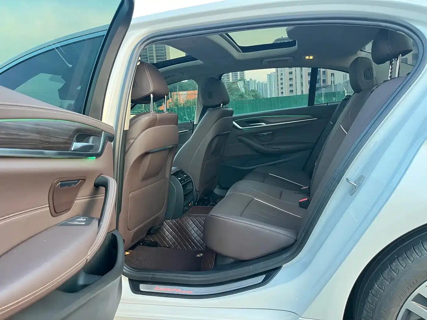 BMW 5 Series 2021 530Li Leading Luxury Package — миниатюра 16