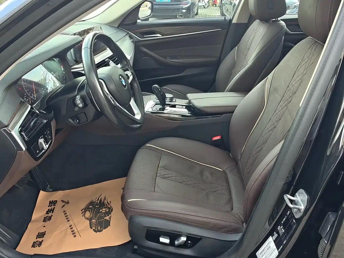 BMW 5 Series 2019 530Li Luxury Package — миниатюра 8