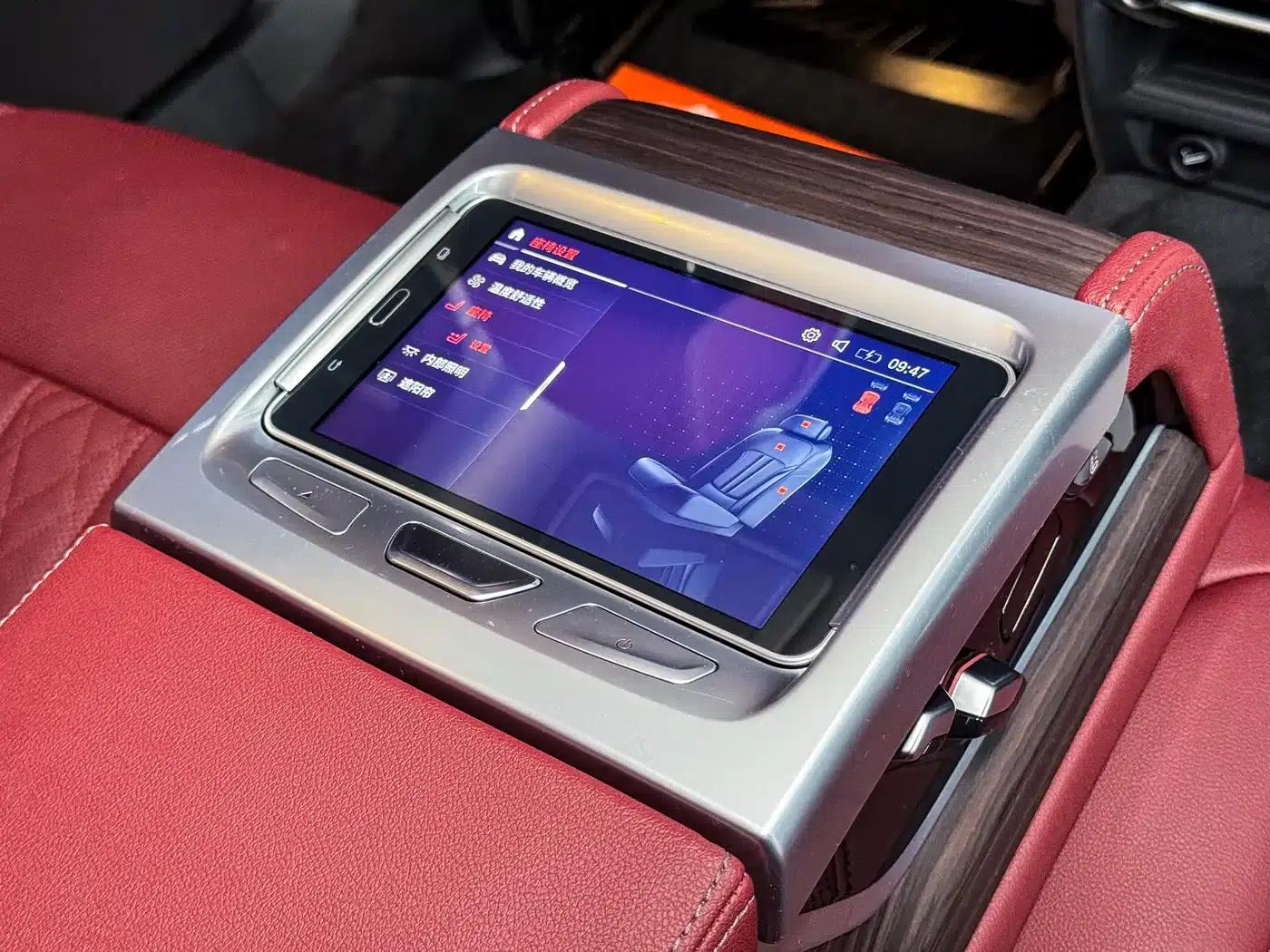 BMW 5 Series 2022 530Li Luxury Package — миниатюра 15