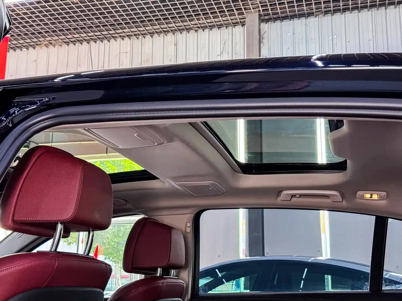 BMW 5 Series 2022 530Li Luxury Package — миниатюра 17