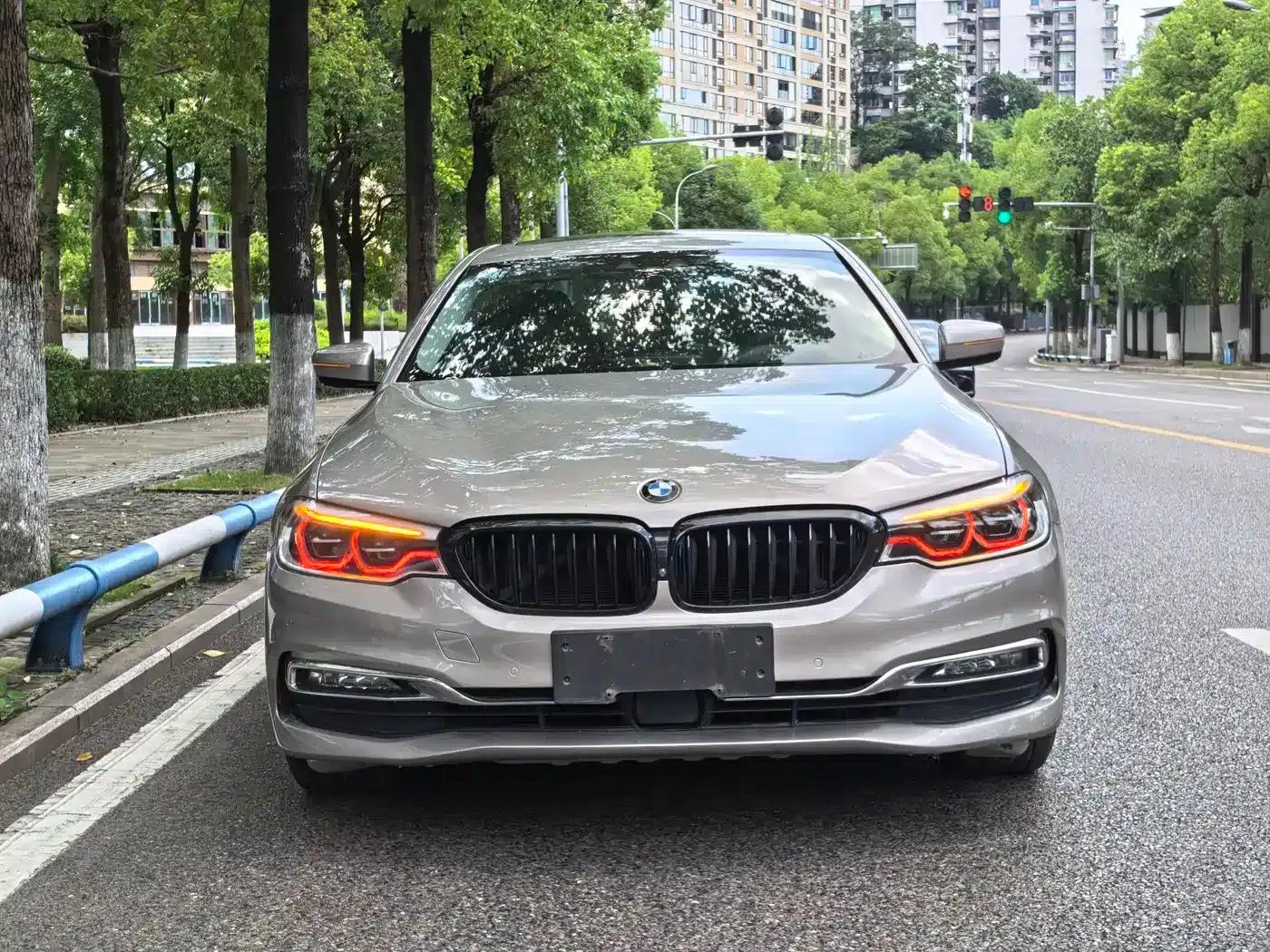 2018 BMW 5 Series Facelift 540Li Executive Edition — миниатюра 2