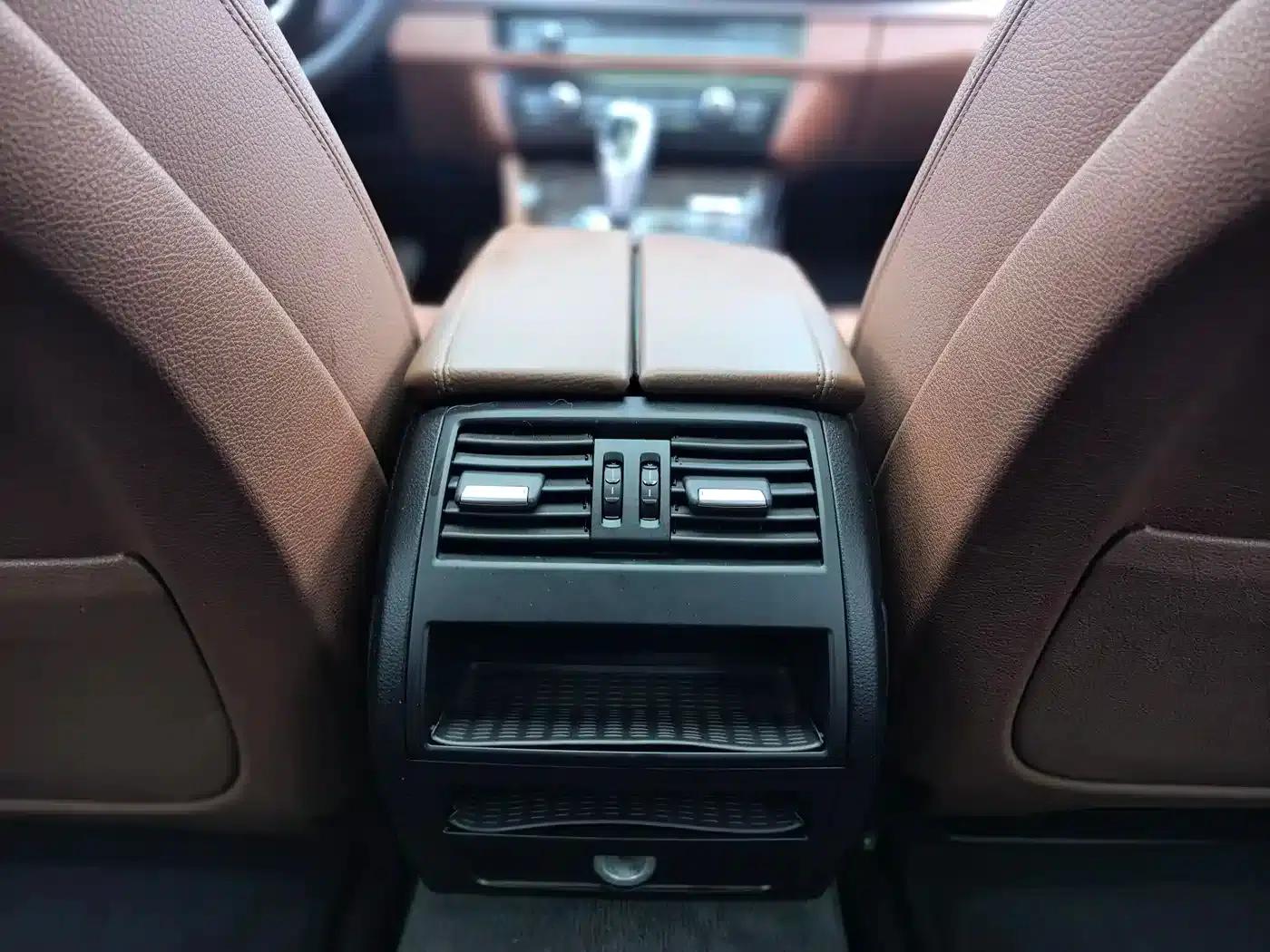 BMW 5 Series 2017 525Li Leading Edition — миниатюра 17