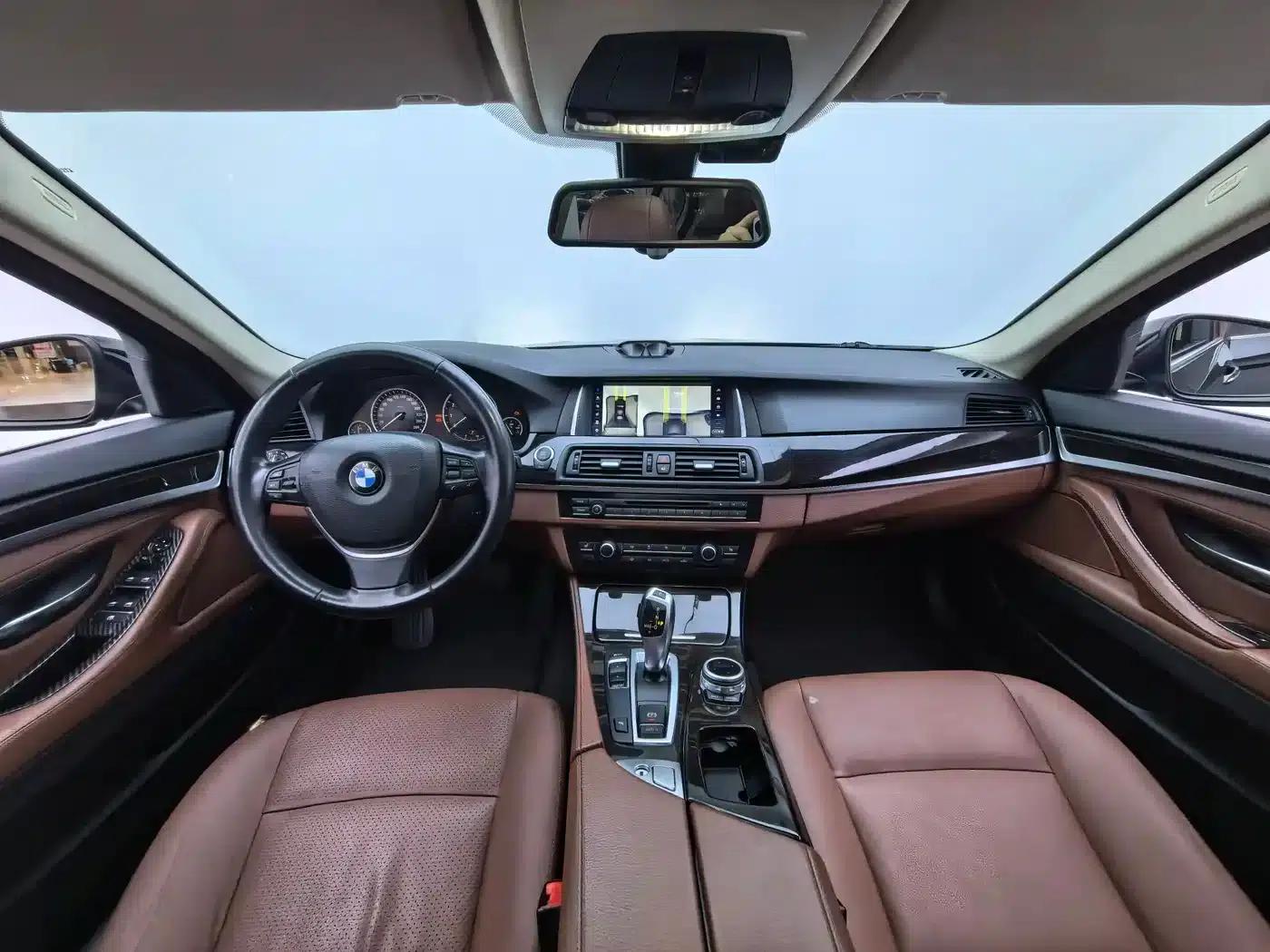 BMW 5 Series 2017 525Li Leading Edition — миниатюра 8