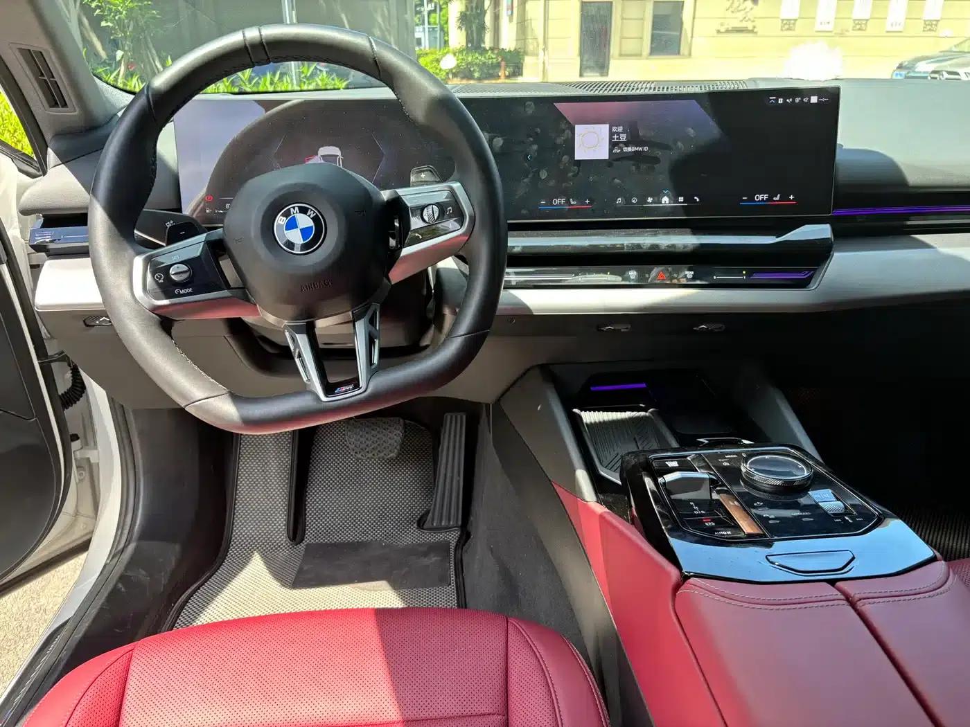 2024 BMW 5 Series 530Li Leading Luxury Package — миниатюра 9
