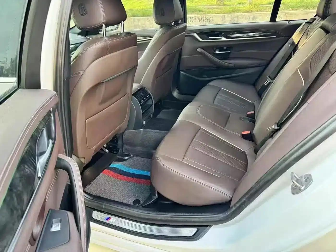 2021 BMW 5 Series 525Li M Sport Package — миниатюра 5