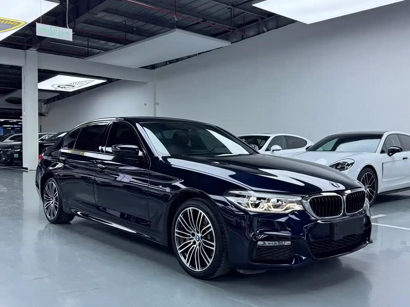 2018 BMW 5 Series Facelift 530Li Leading Edition M Sport Package — миниатюра 3