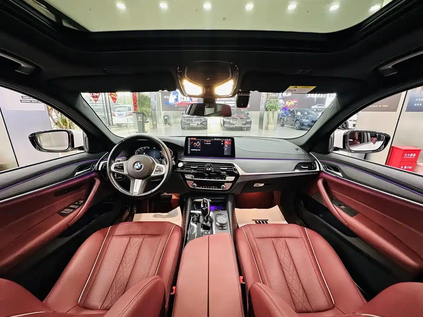 BMW 5 Series 2022 Facelift II 530Li Leading Model M Sport Package — миниатюра 4