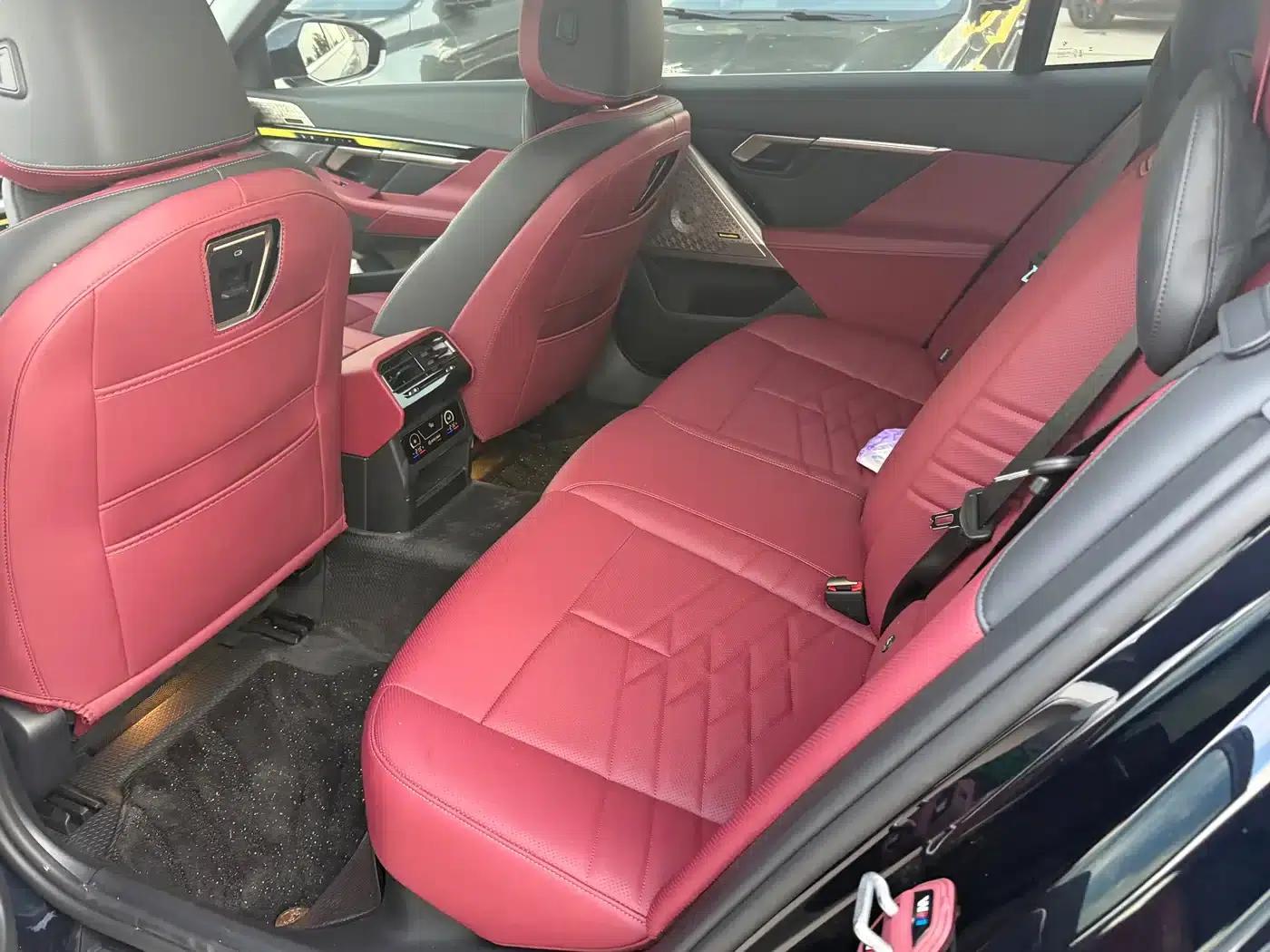 BMW 5 Series 2025 530Li Luxury Package — миниатюра 5