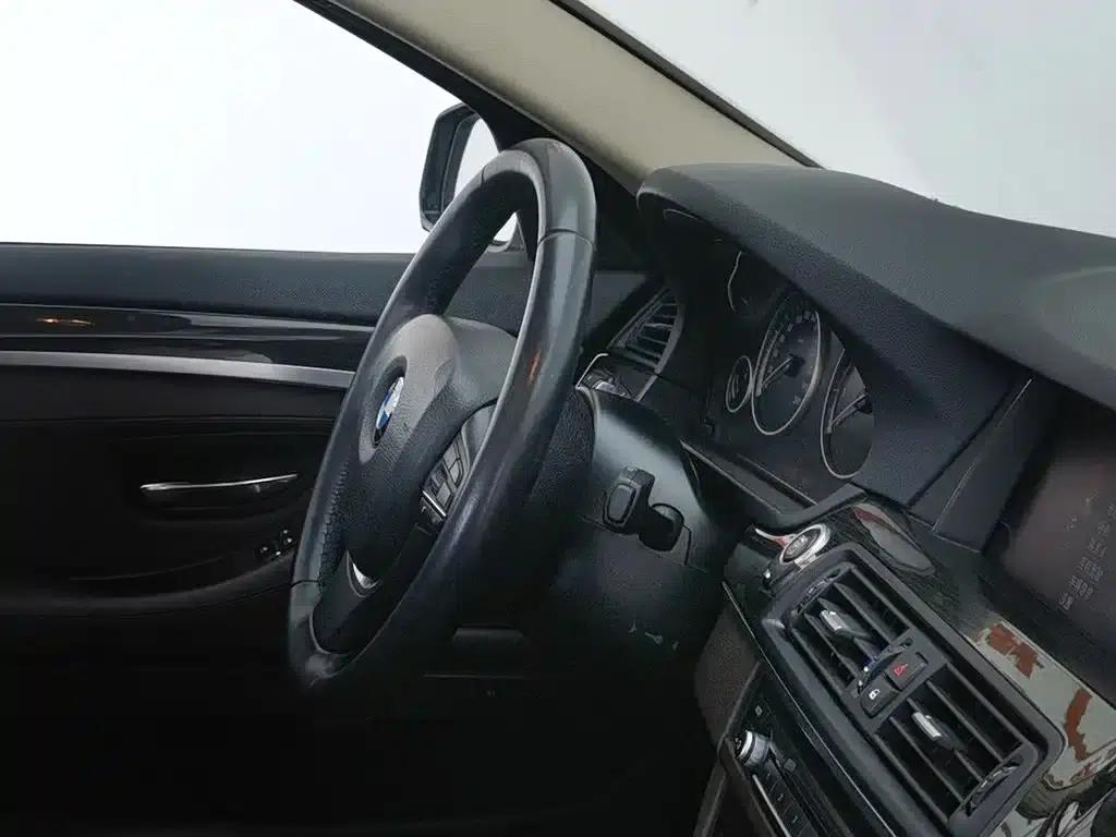 2014 BMW 5 Series 525Li Luxury Design Package — миниатюра 22