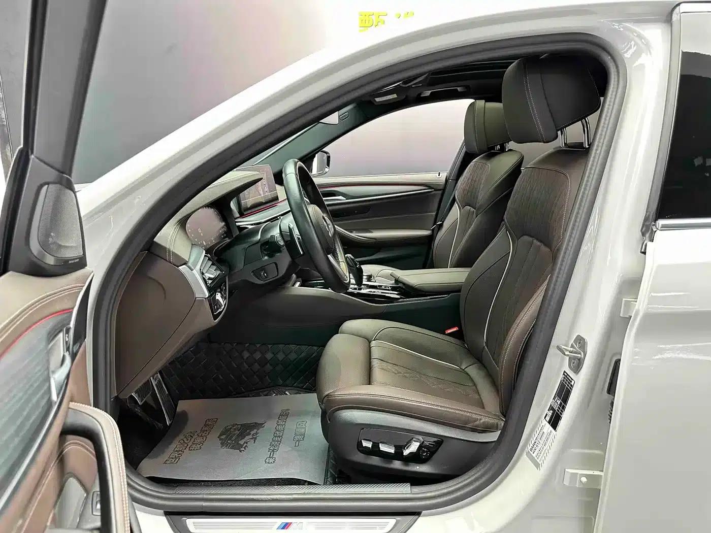 2023 BMW 5 Series 530Li Luxury M Sport Package — миниатюра 5