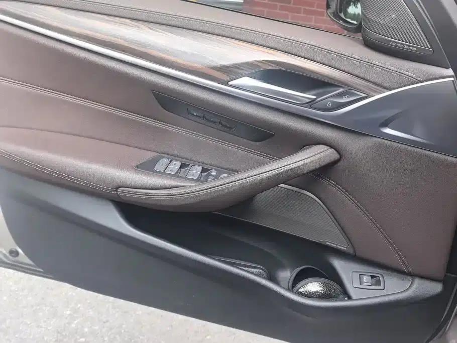 BMW 5 Series 2022 Facelift II 530Li Leading Luxury Package — миниатюра 7