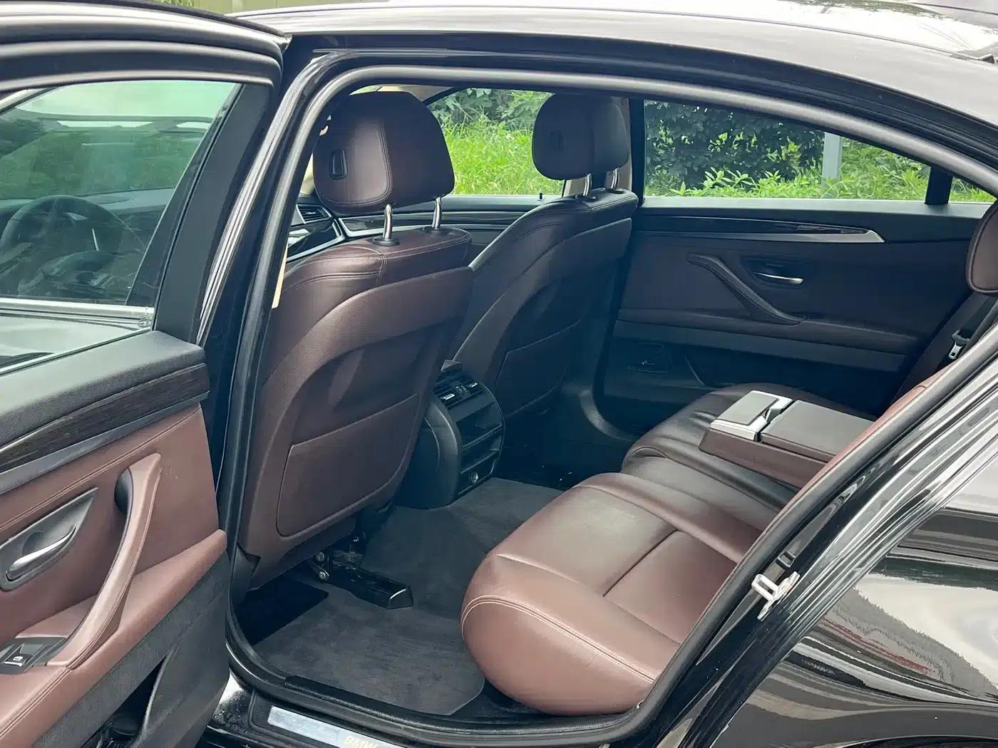 2014 BMW 5 Series 525Li Luxury Design Package — миниатюра 10