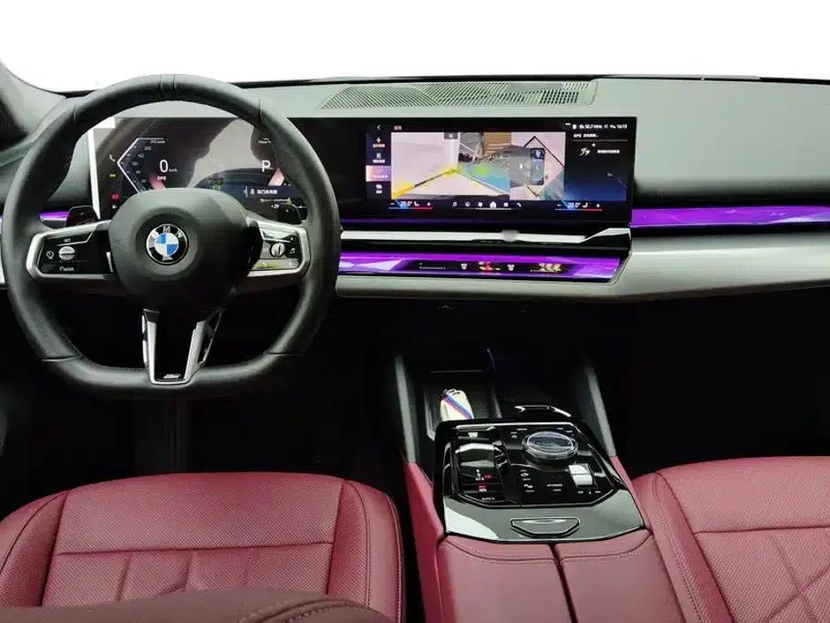 2024 BMW 5 Series 530Li xDrive M Sport Package — миниатюра 12