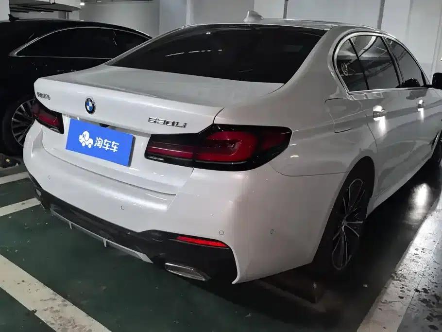 2022 BMW 5 Series Facelift 530Li Leading Edition M Sport Package — миниатюра 3