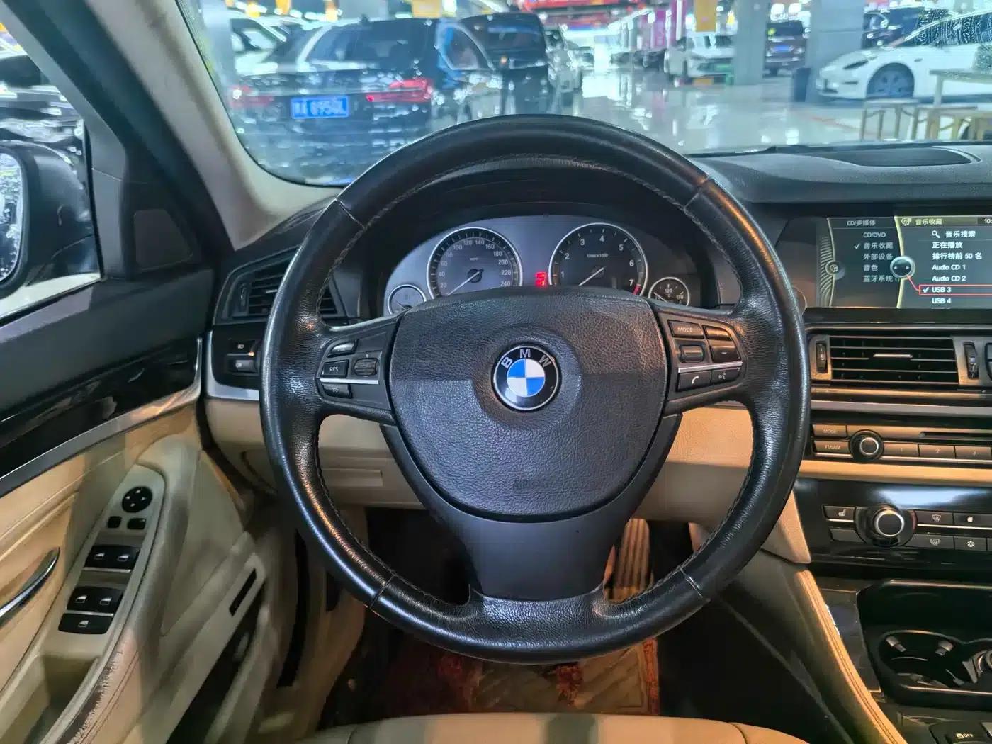 BMW 5 Series 2013 530Li Leading Edition — миниатюра 7
