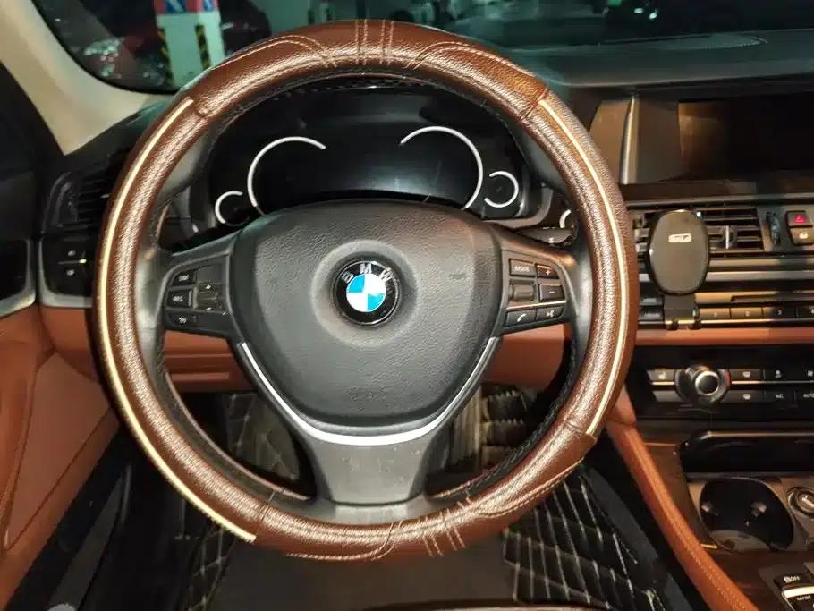 BMW 5 Series 2017 525Li Leading Edition — миниатюра 15