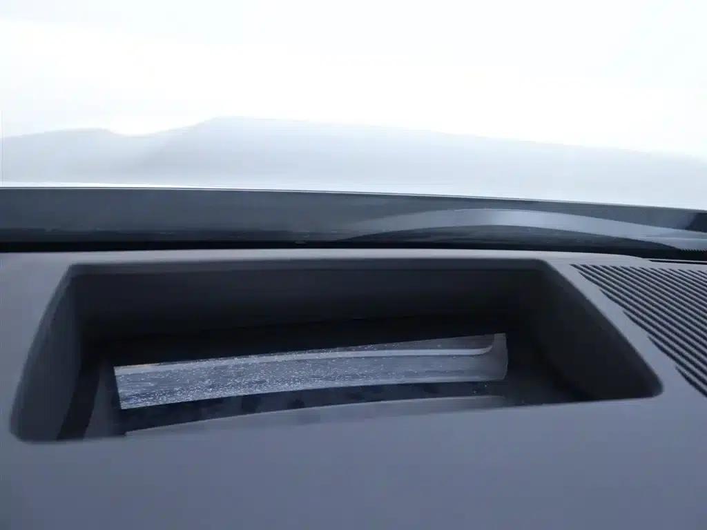 2025 BMW 5 Series 530Li Luxury M Sport Package — миниатюра 25