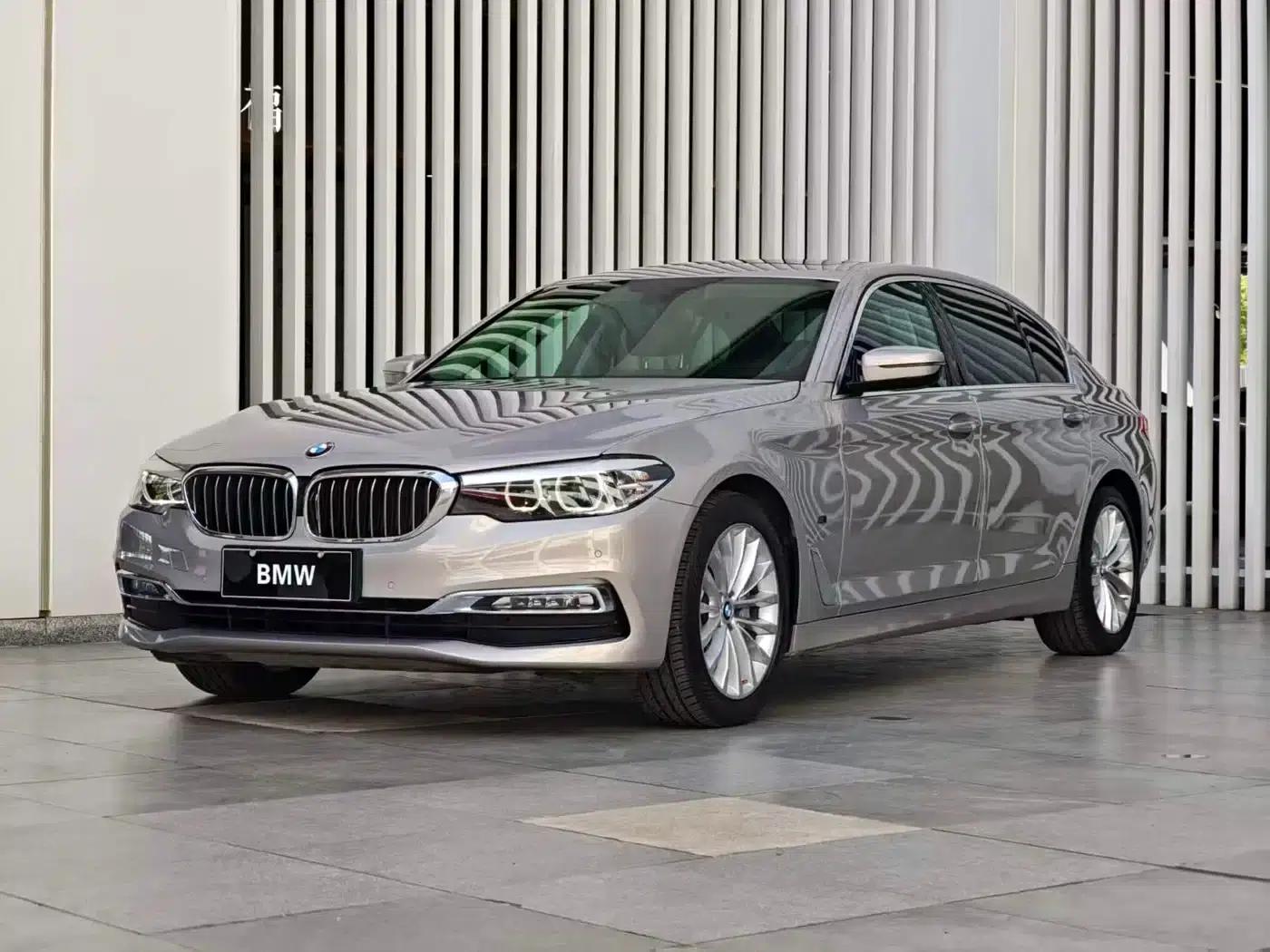 2018 BMW 5 Series 530Li Leading Luxury Package — миниатюра 1