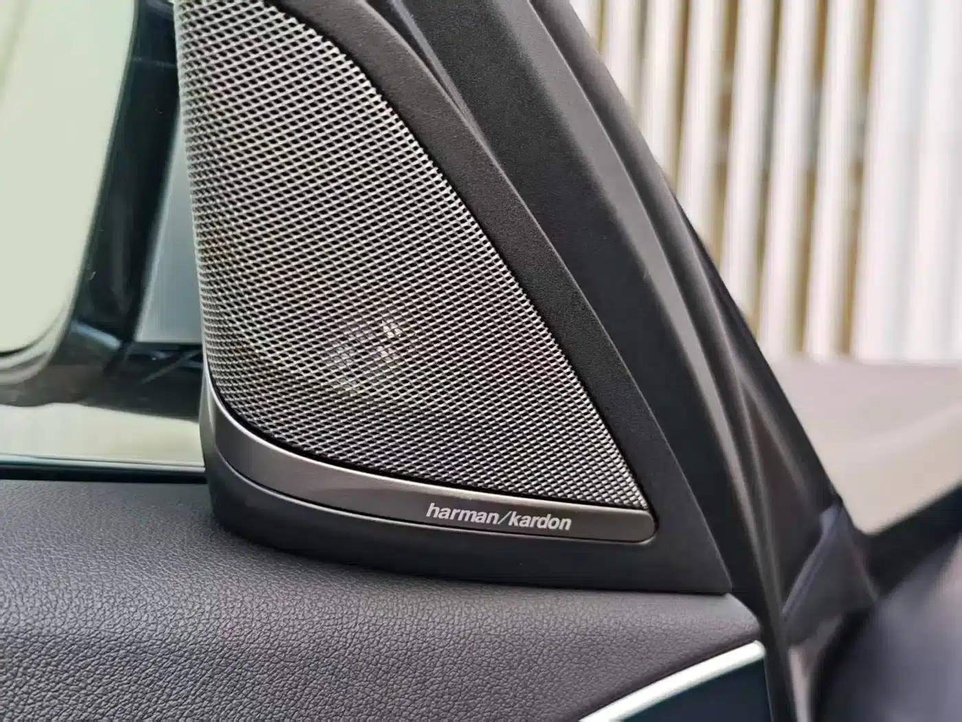 2018 BMW 5 Series 530Li Leading Luxury Package — миниатюра 13