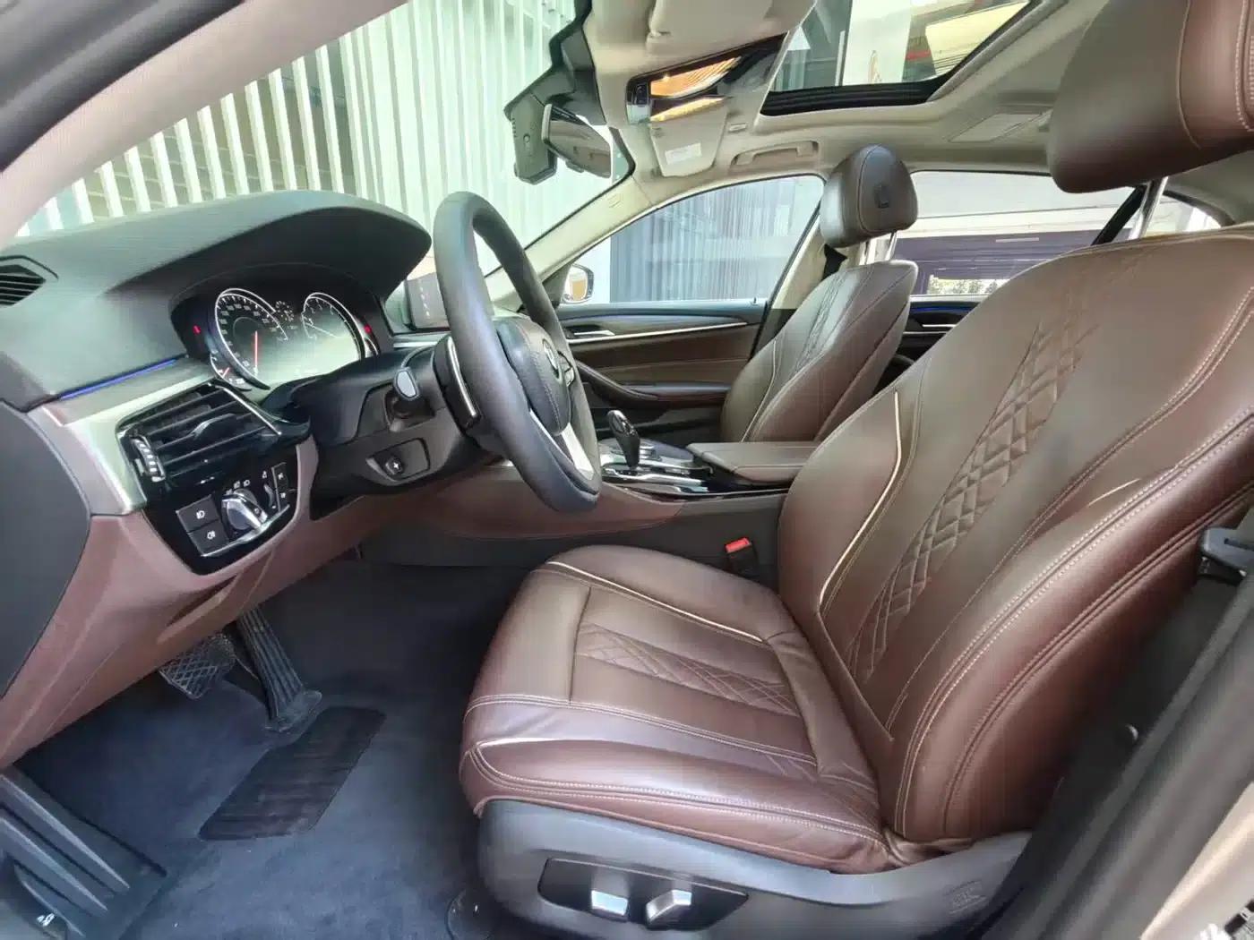 2018 BMW 5 Series 530Li Leading Luxury Package — миниатюра 8