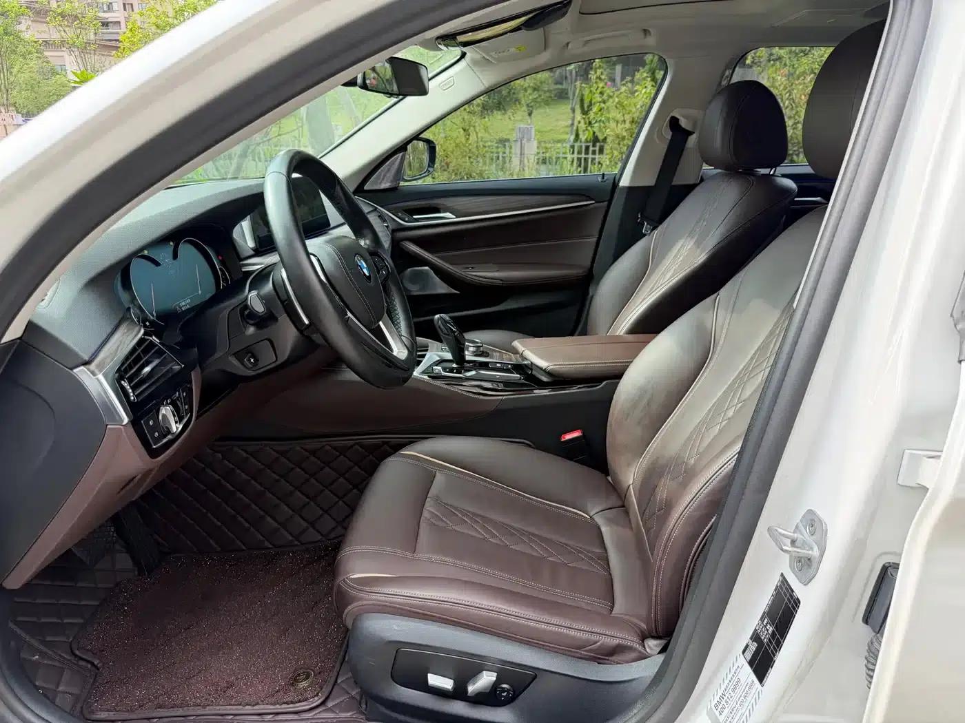 2018 BMW 5 Series 530Li Leading Luxury Package — миниатюра 8