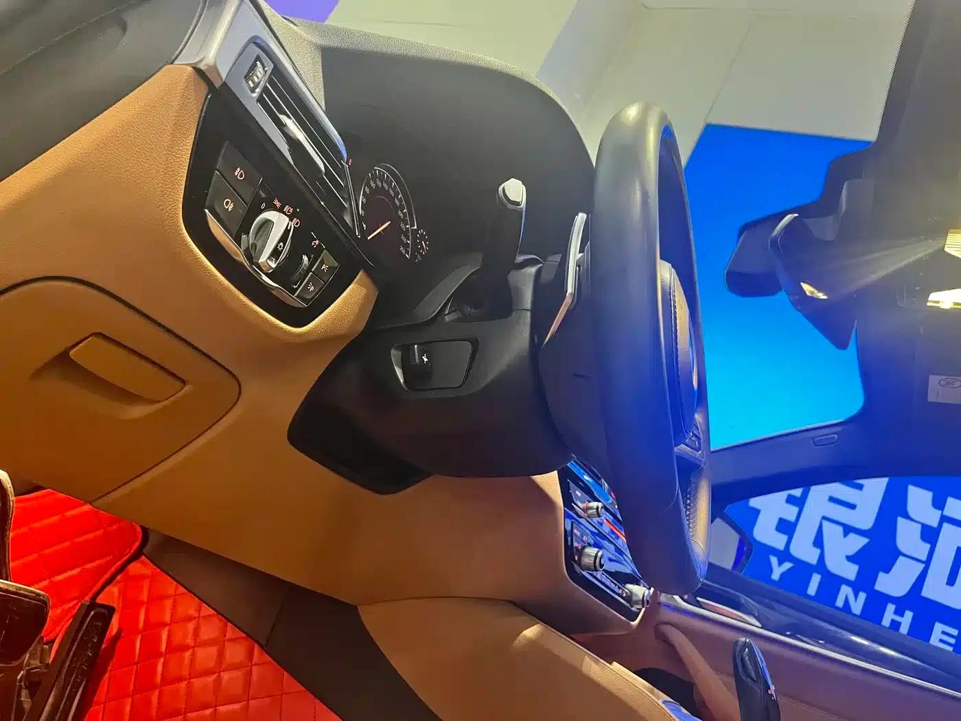 2018 BMW 5 Series 530Li Leading Edition M Sport Package — миниатюра 9
