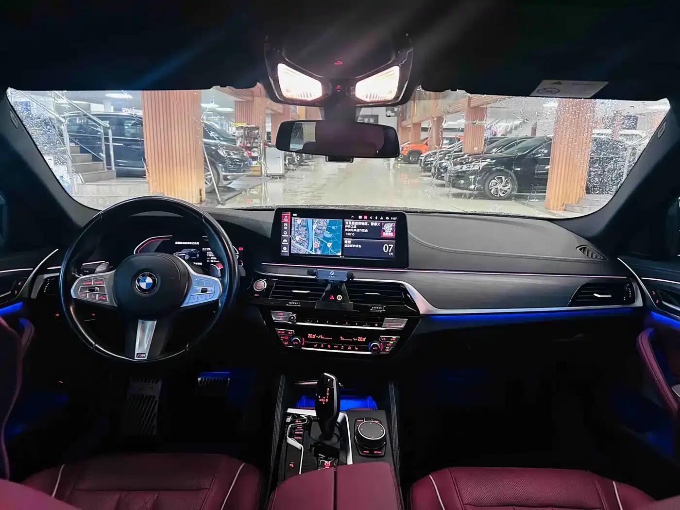 2023 BMW 5 Series 530Li xDrive M Sport Package — миниатюра 15