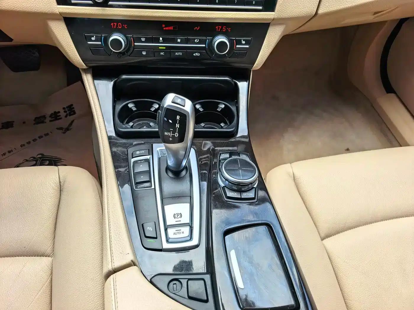 BMW 5 Series 2013 525Li Luxury — миниатюра 12