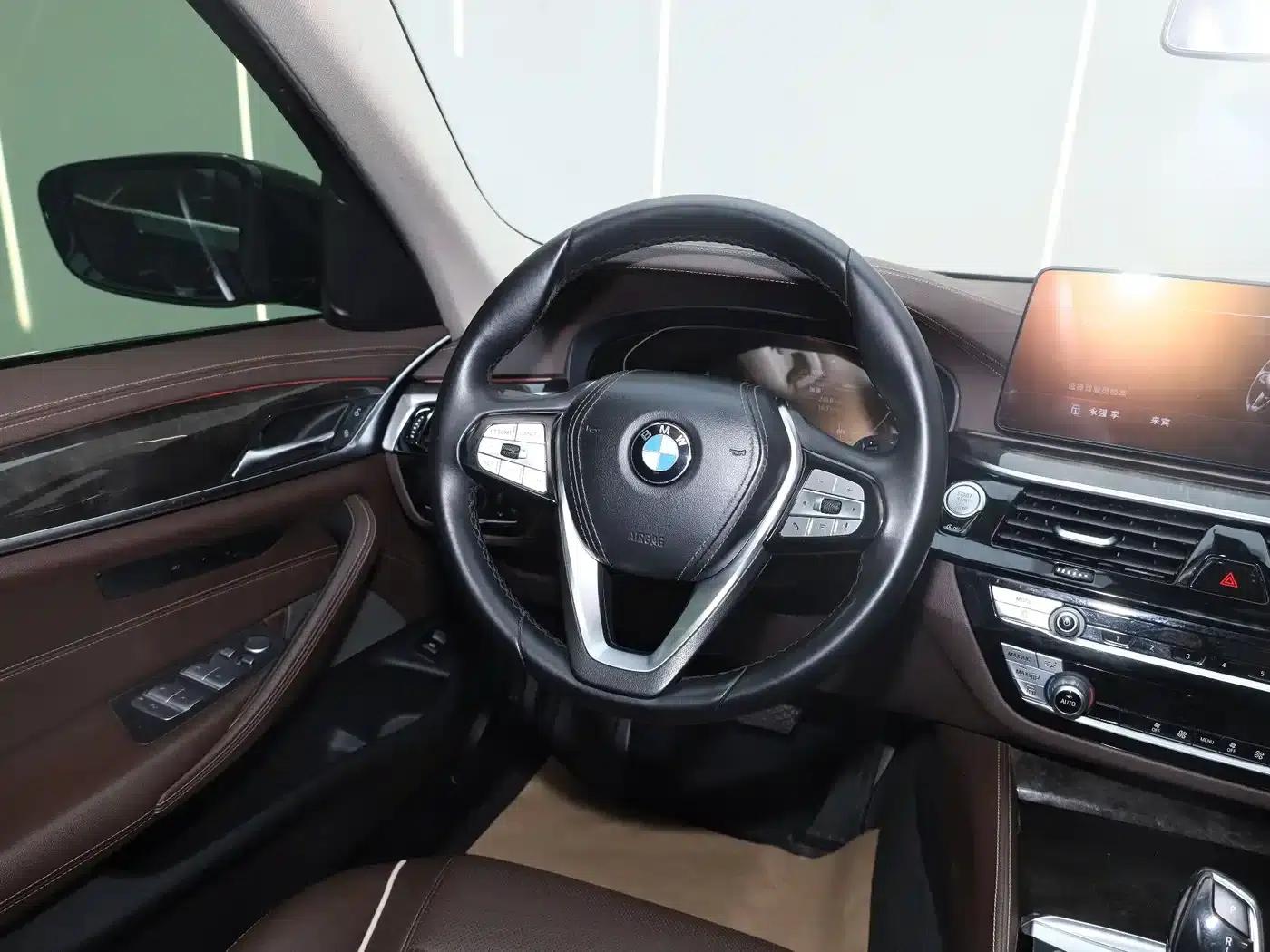 2022 BMW 5 Series Facelift 525Li Luxury Package — миниатюра 26