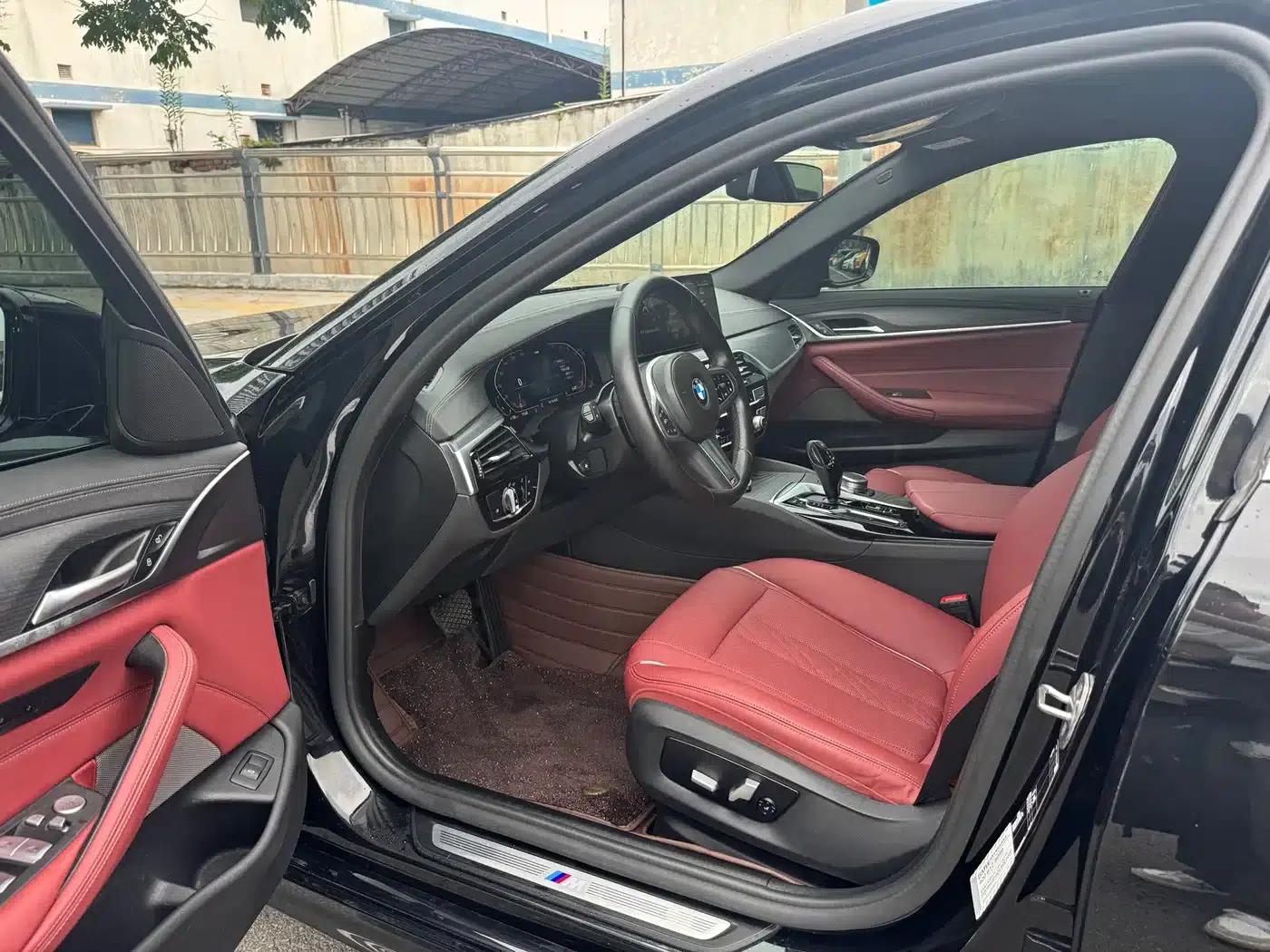 2022 BMW 5 Series Facelift 530Li Leading Edition M Sport Package — миниатюра 5