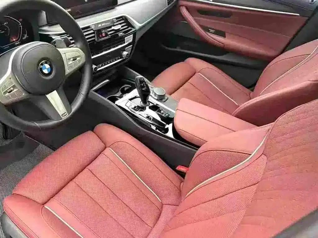 2023 BMW 5 Series 530Li Luxury M Sport Package — миниатюра 4