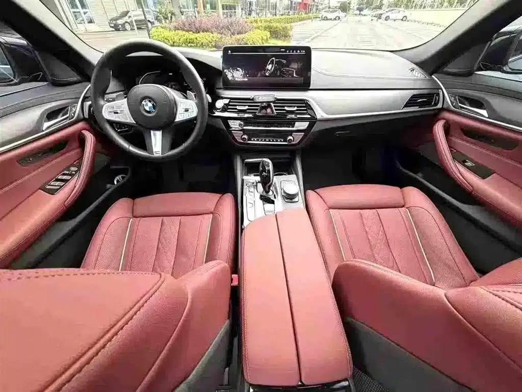 2023 BMW 5 Series 530Li Luxury M Sport Package — миниатюра 6