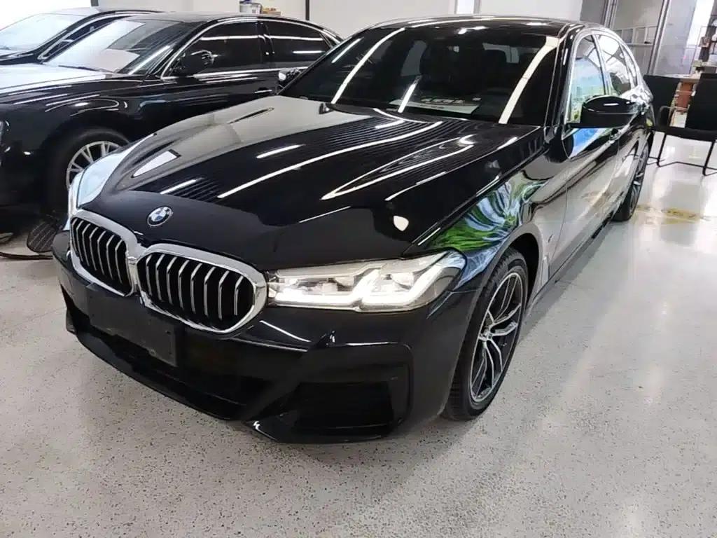 BMW 5 Series 2022 Facelift II 525Li M Sport Package — миниатюра 1